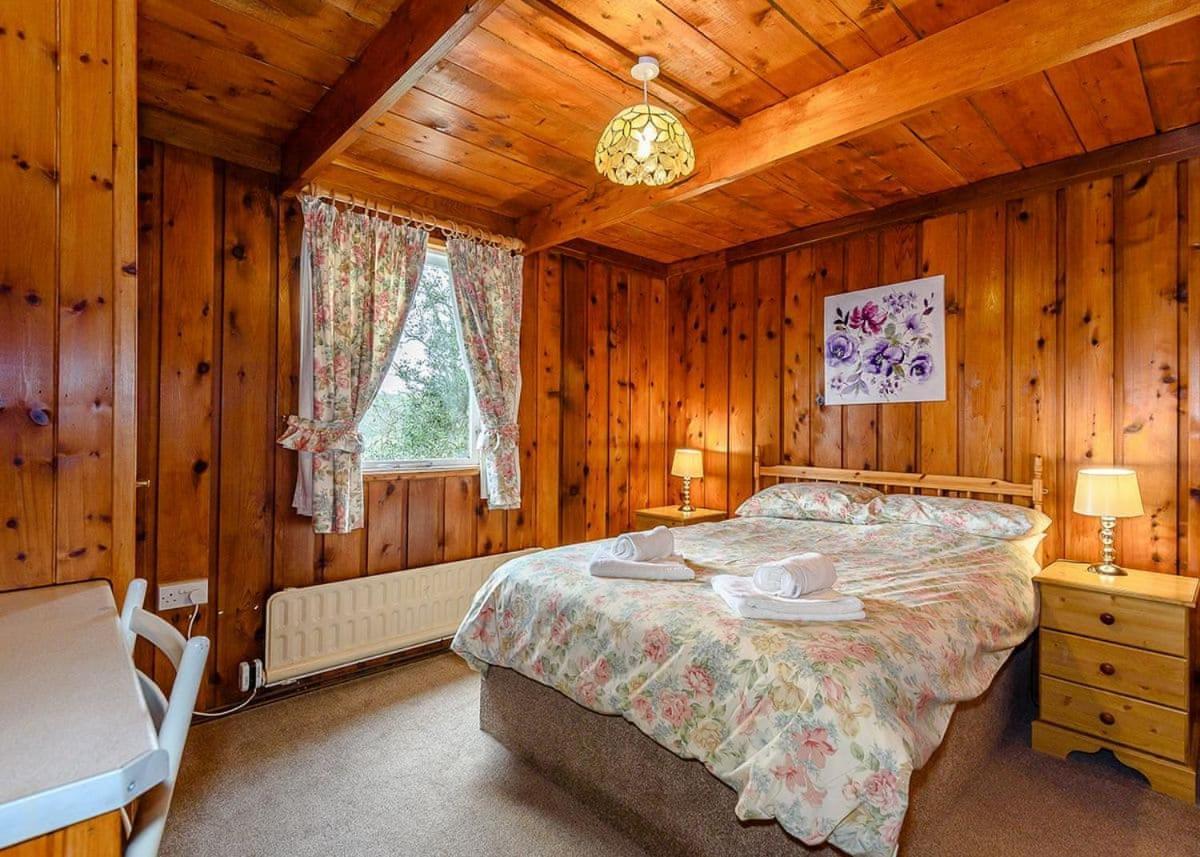 Penllwyn Lodges モントゴメリー エクステリア 写真