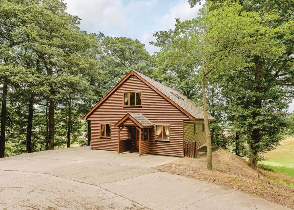 Penllwyn Lodges モントゴメリー エクステリア 写真
